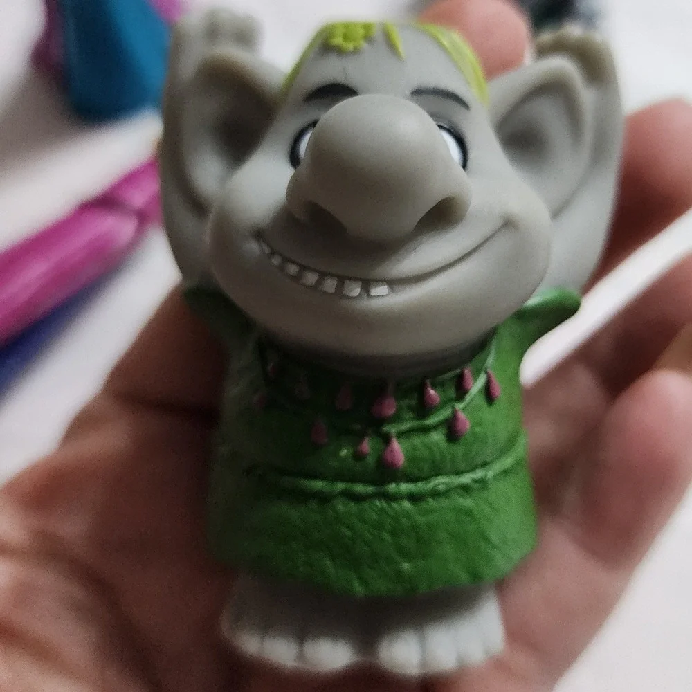 Disney Frozen Figurine Set Elsa Anna and Rock Trolls 6 Piece Toy Lot